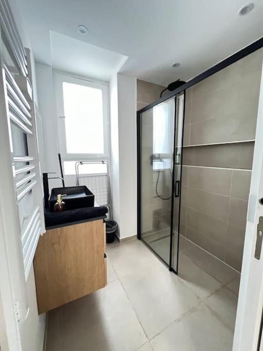 Apartmán Proche De Paris, Parking Prive Le Kremlin-Bicêtre Exteriér fotografie