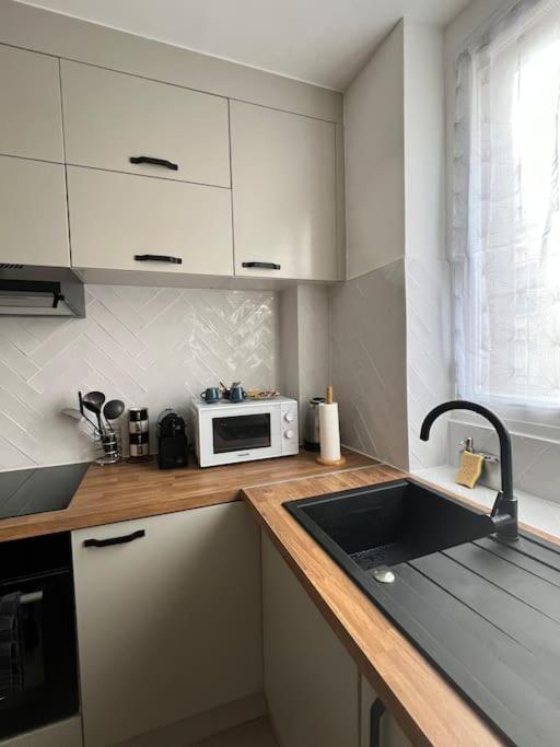 Apartmán Proche De Paris, Parking Prive Le Kremlin-Bicêtre Exteriér fotografie